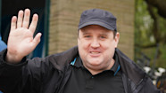 Peter Kay Treats Cancer Patient To Lunch At Michelin Starred Restaurant 