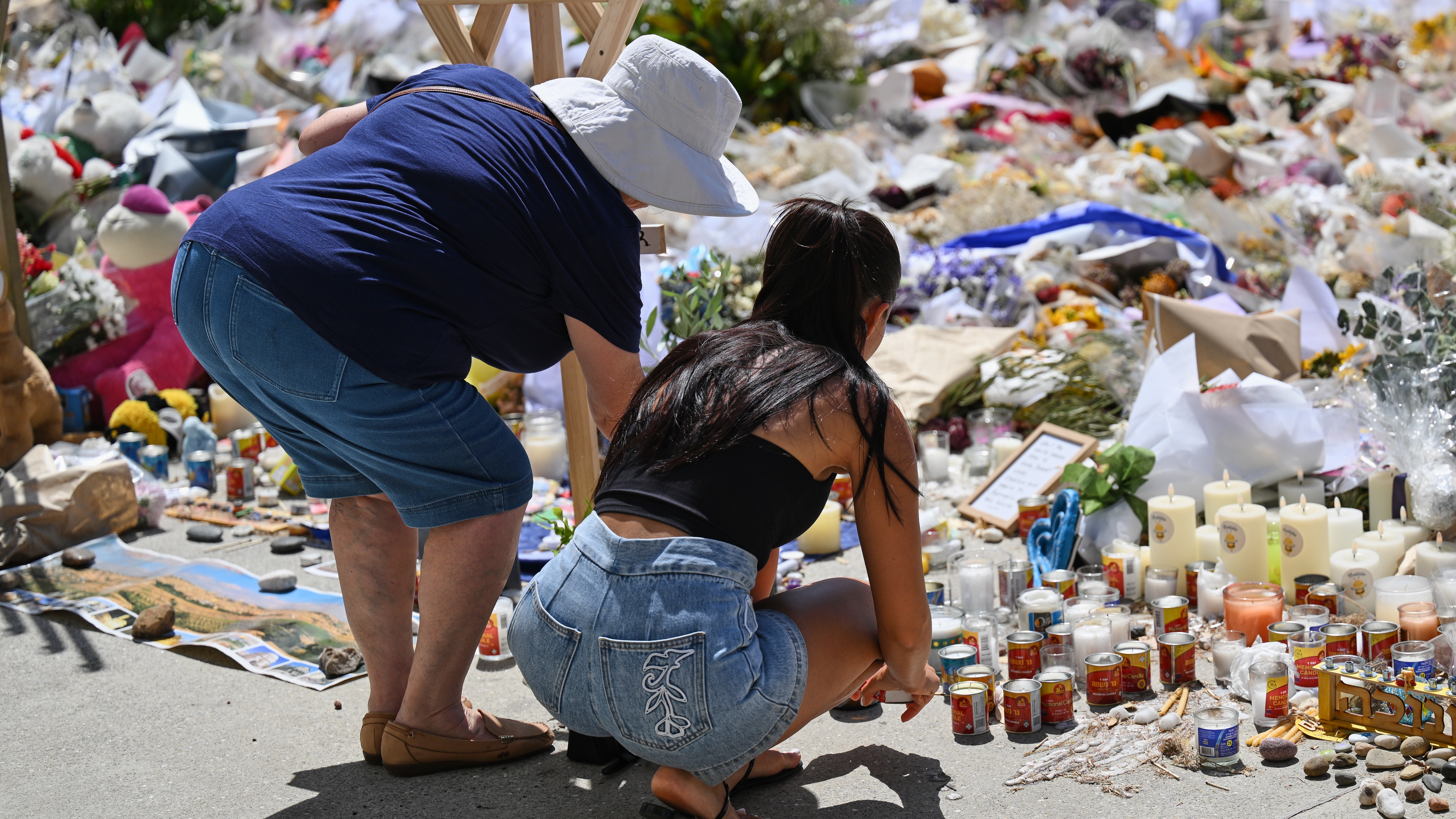Australia to introduce gun buyback scheme after Bondi terror attack