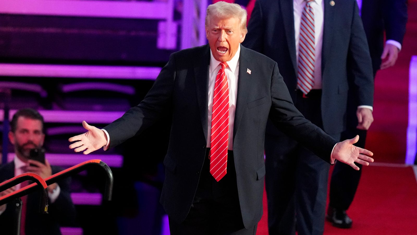 Trump takes to stage at 'victory rally' ahead of inauguration | ITV News