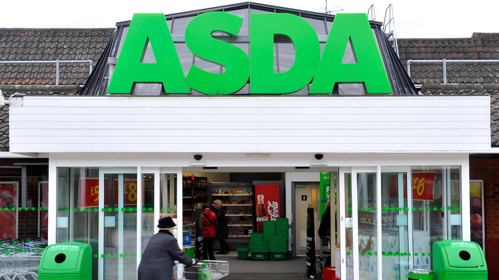 Asda Worker Vector Historic equal pay win for tens of thousands of Asda workers | ITV News