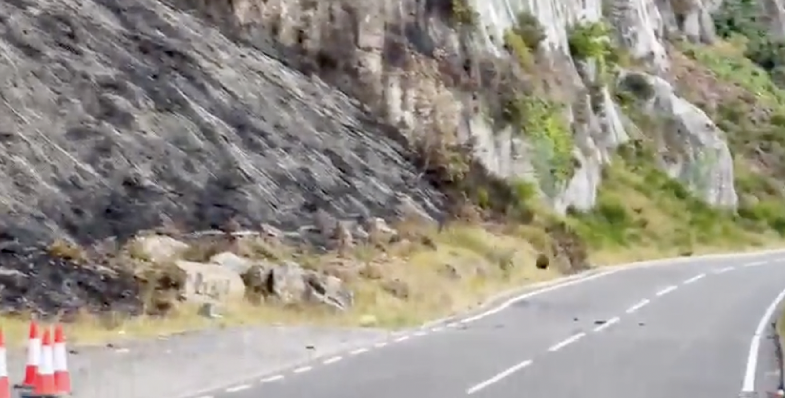 Caution urged as boulders fall from Rhigos Mountain onto road