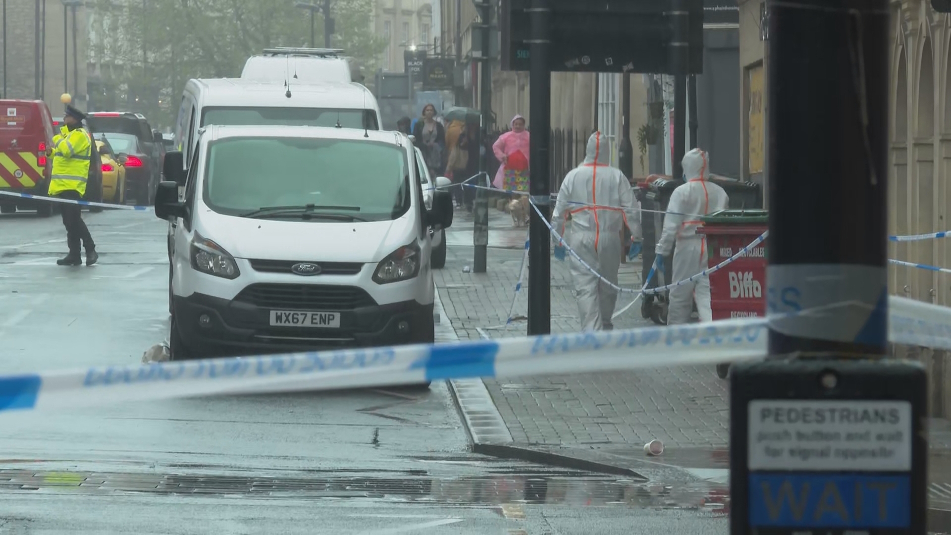 Three arrested and murder probe launched after man dies in Bath city ...