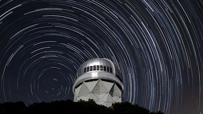 MAYALL Star Trails