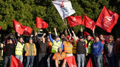 Members of the Unite union man a picket line at one of the entrances to the Port of Felixstowe in Suffolk in a long-running dispute over pay. Around 1,900 union members at the port are walking out for a second time, until October 5, following an eight-day stoppage last month.
Credit: PA