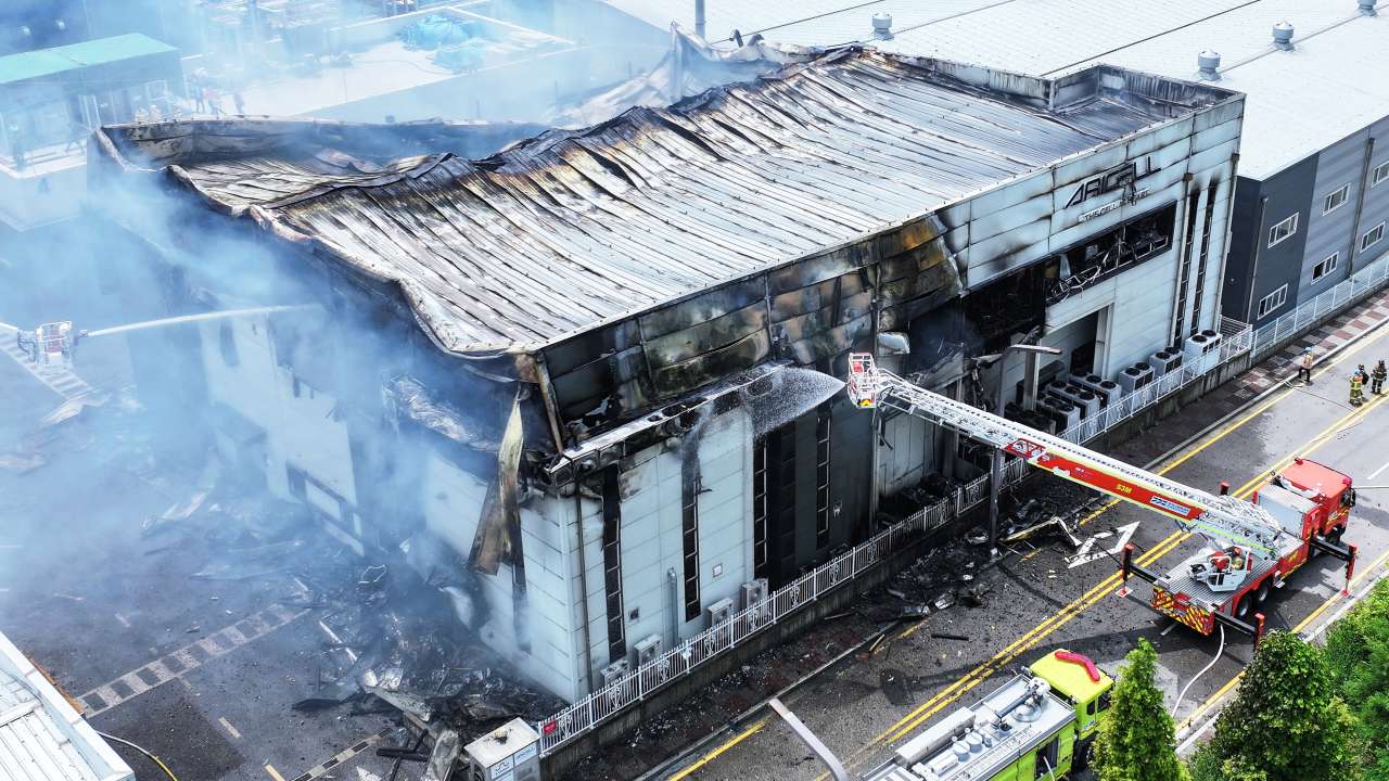 Fire at lithium battery factory kills 22 in South Korea