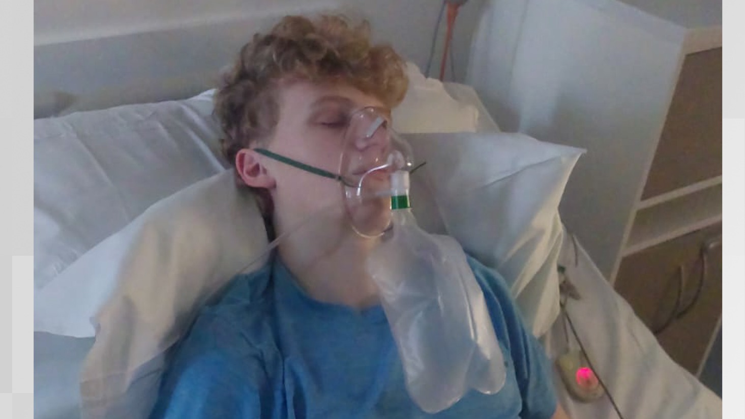 Teenager suffers collapsed lung after vaping left him unable to breathe and  coughing up blood | ITV News Granada
