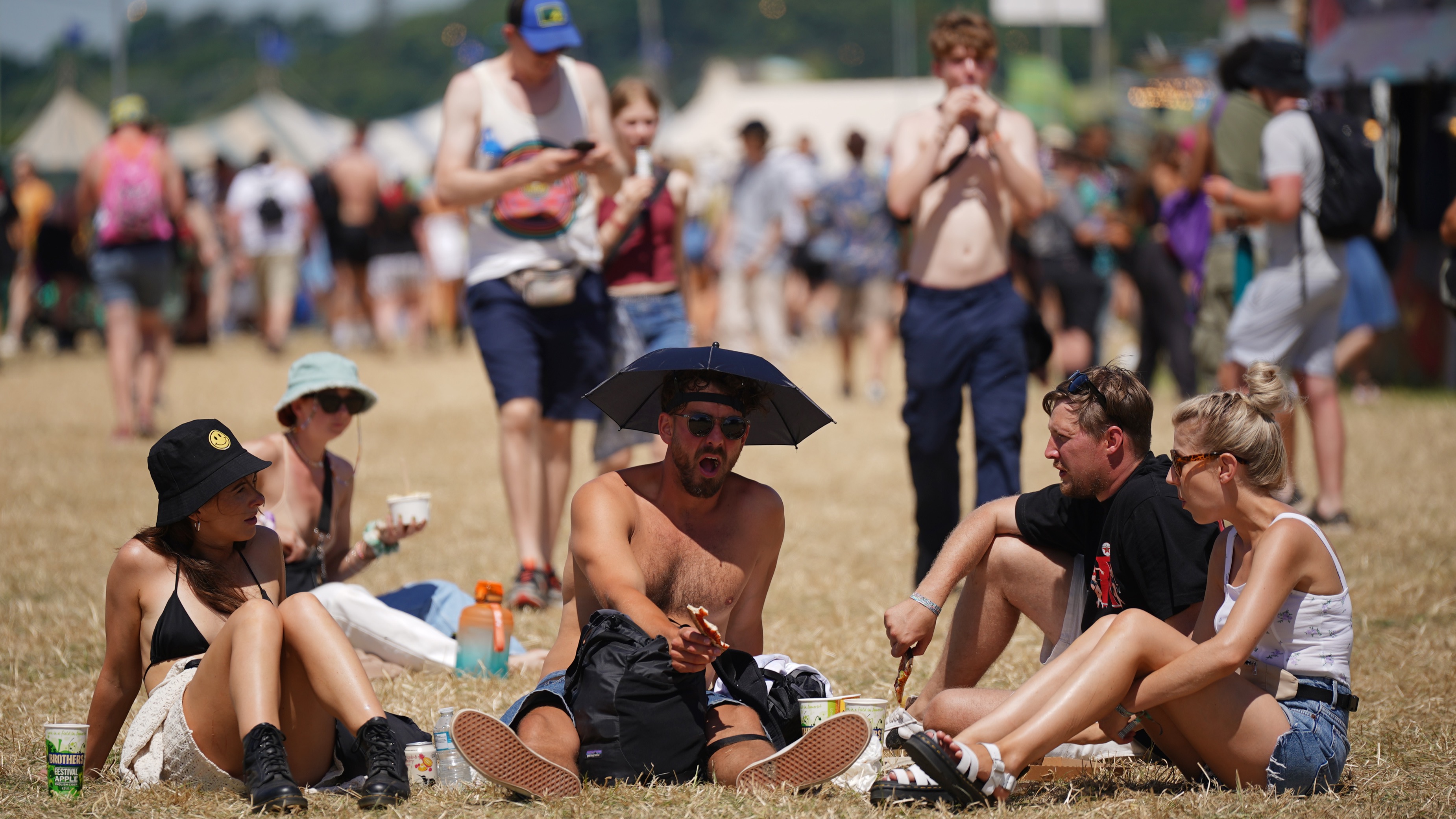 Glastonbury Festival 2023 Heat safety advice as warm weather continues