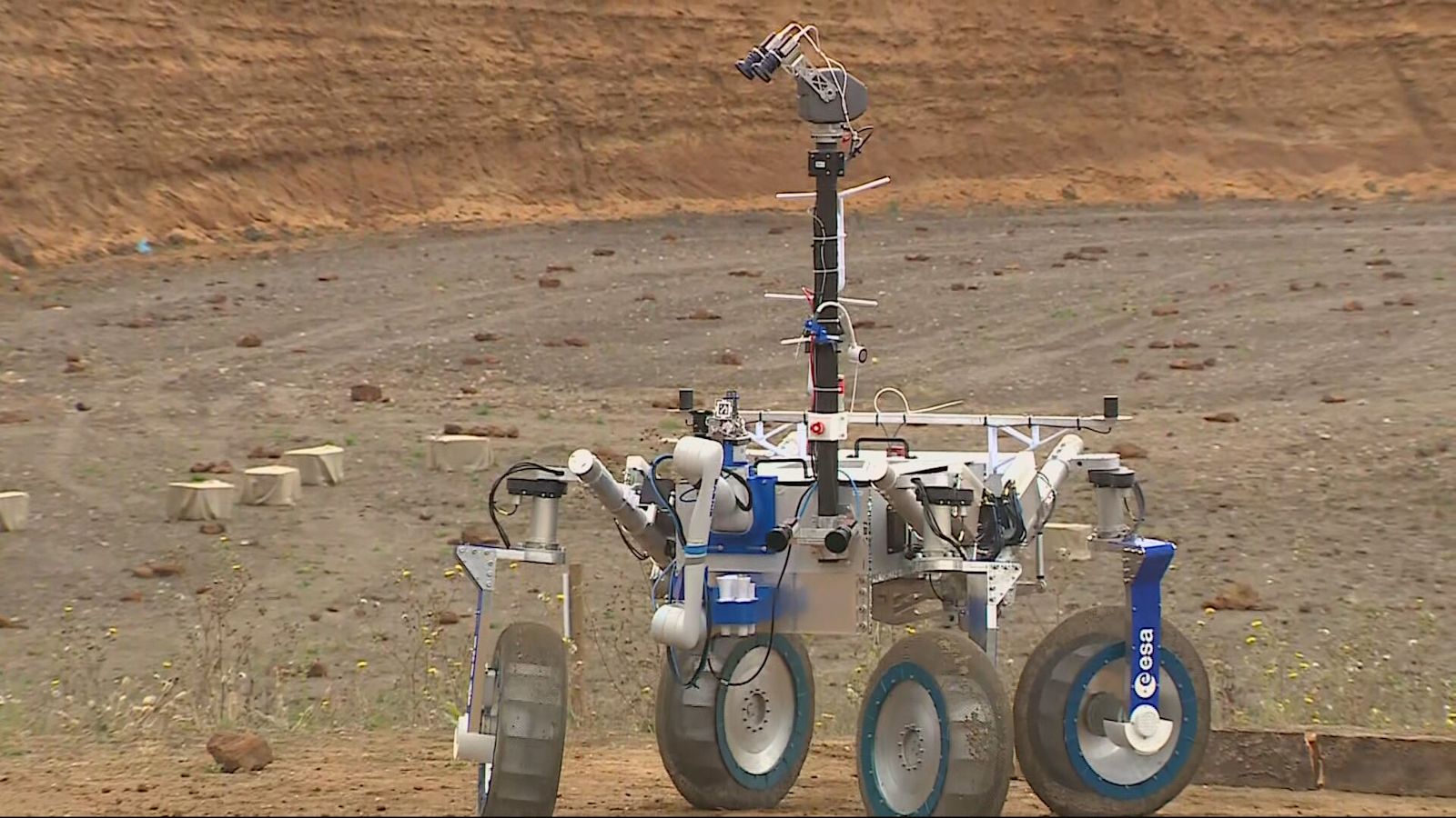 Space rovers that could help find life on Mars tested... in a quarry in ...