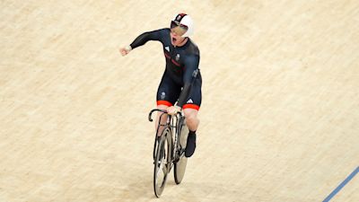 Emma Finucane celebrates winning bronze in the Women's Keirin Final at the National Velodrome, Saint-Quentin-en-Yvelines, on the thirteenth day of the 2024 Paris Olympic Games in France. Picture date: Thursday August 8, 2024.