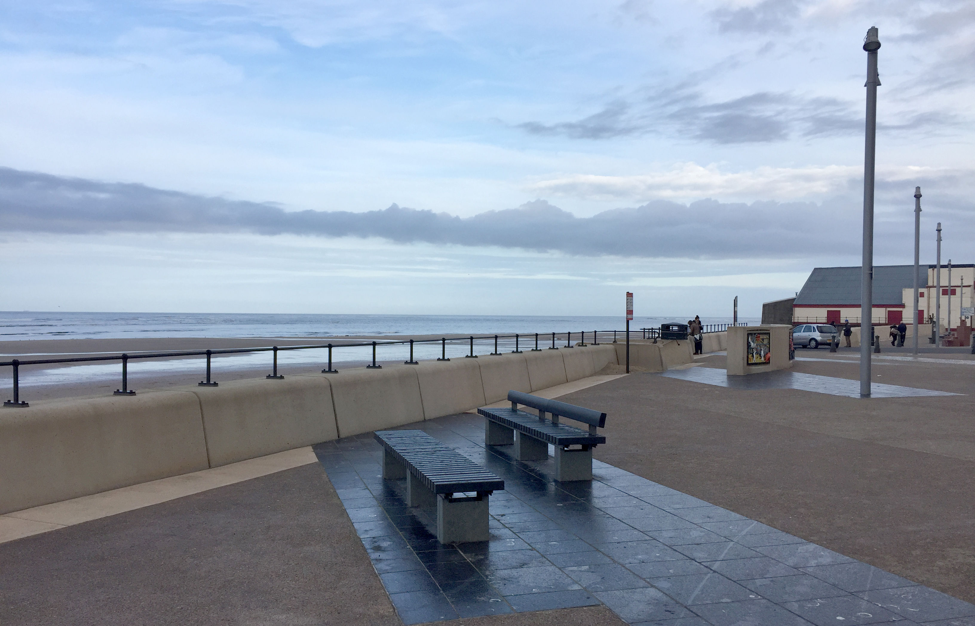 Residents and visitors in Redcar urged to stick to social distancing