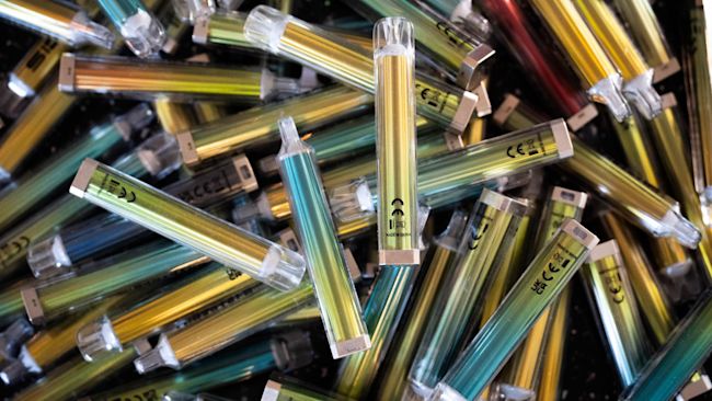 CEN VAPE FIRE HERO IMAGE PA STOCK 01062026