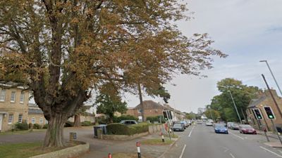 ANGLIA 200423 crash road St Neots Road, Eaton Ford
