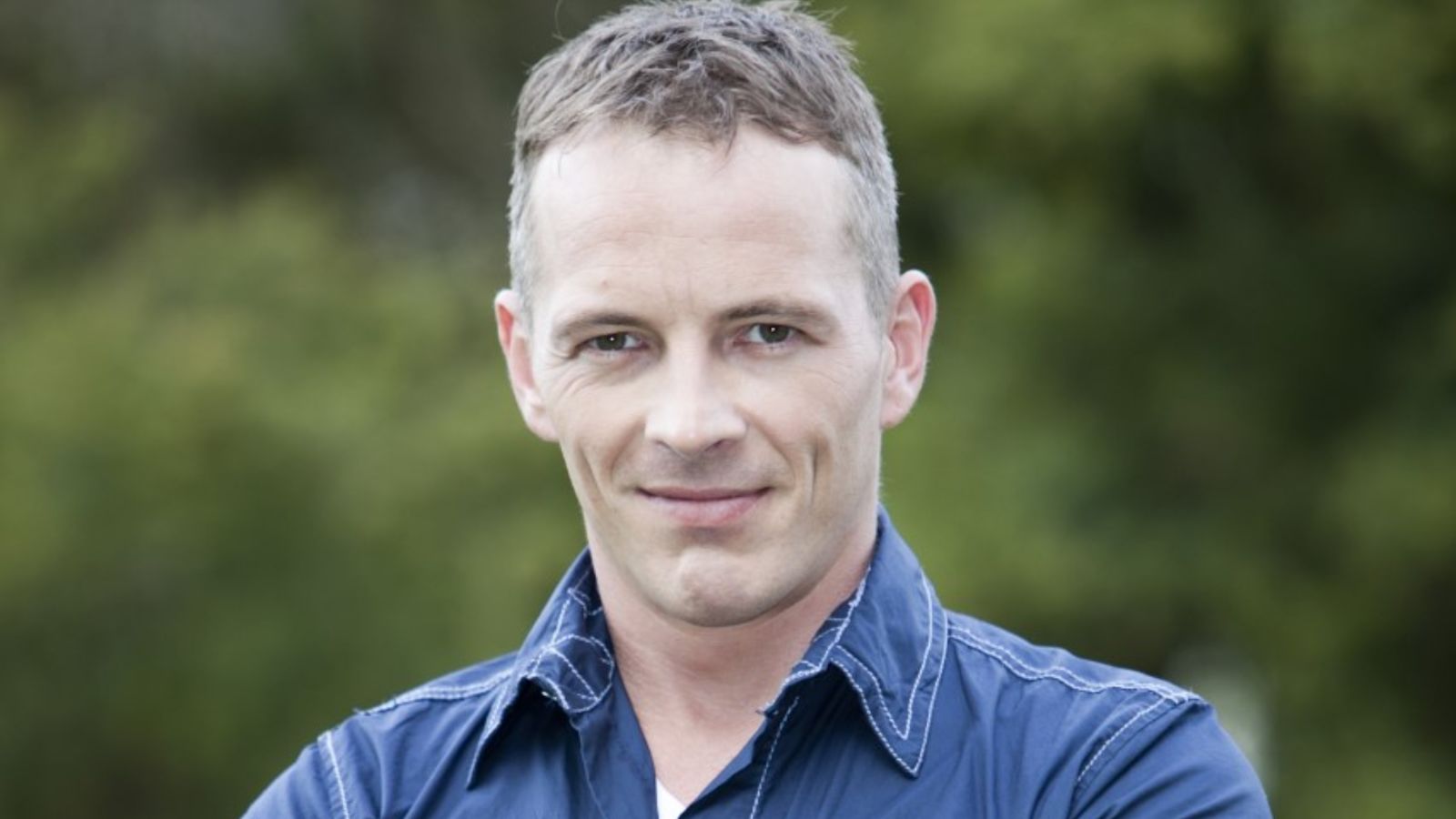 Dieter Brummer: Home and Away actor dies aged 45 | ITV News