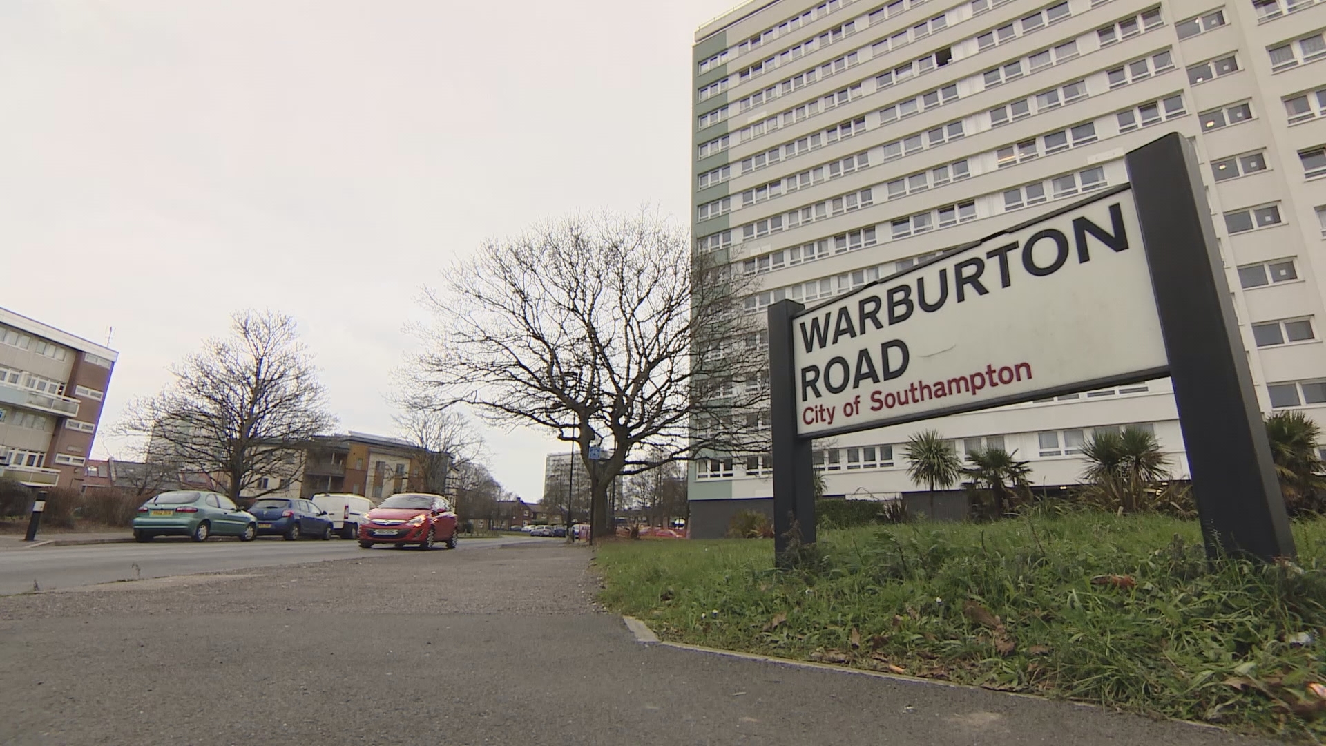 Arrest made after two teenagers stabbed in Southampton ITV News Meridian