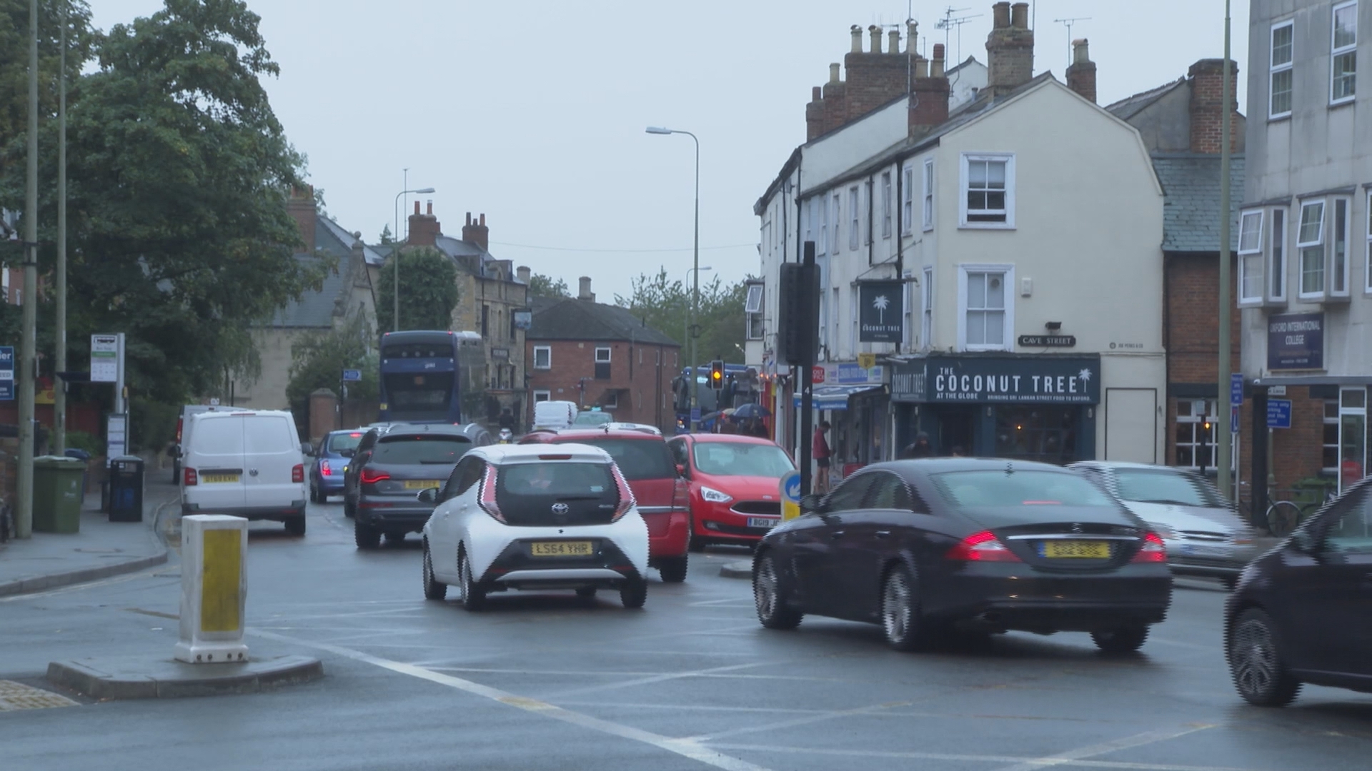 Oxford sets out UK’s first localised air pollution target in new draft