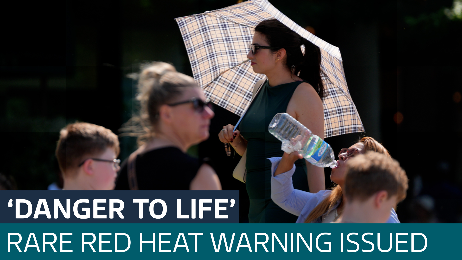 Britain bakes as rare red weather warnings issued for Wednesday and Thursday