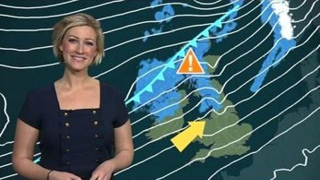 Heavy rain continues across many northwestern parts of the UK | ITV News