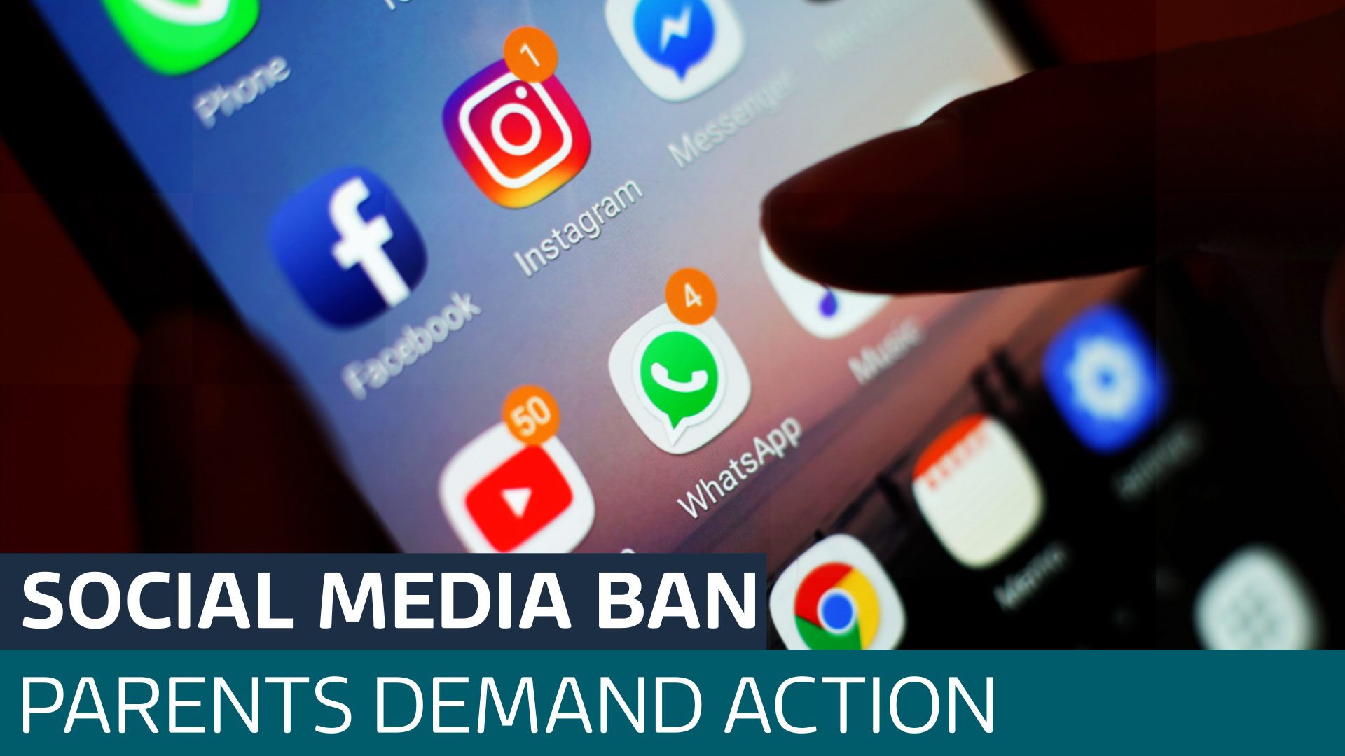 Bereaved parents head to Downing Street to demand social media ban for children - Latest From ITV News