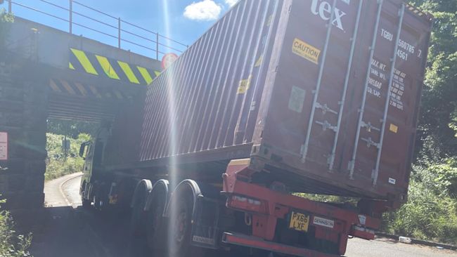 lorry hits bridge