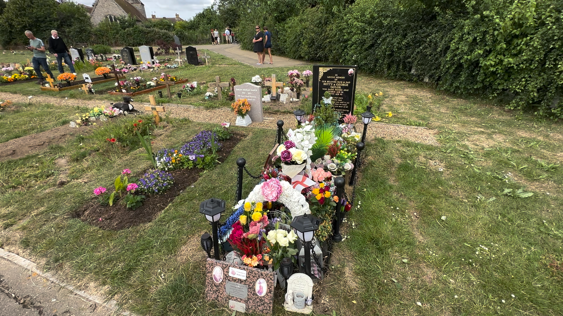 Bereaved Kent Families 'devastated' At Discovering Iwade Graves Of ...