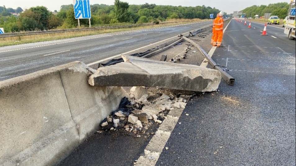 Drivers warned of delays as M18 near Doncaster to close to repair