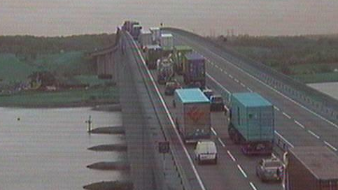 A14 Major delays on Orwell Bridge after lorry crashes through