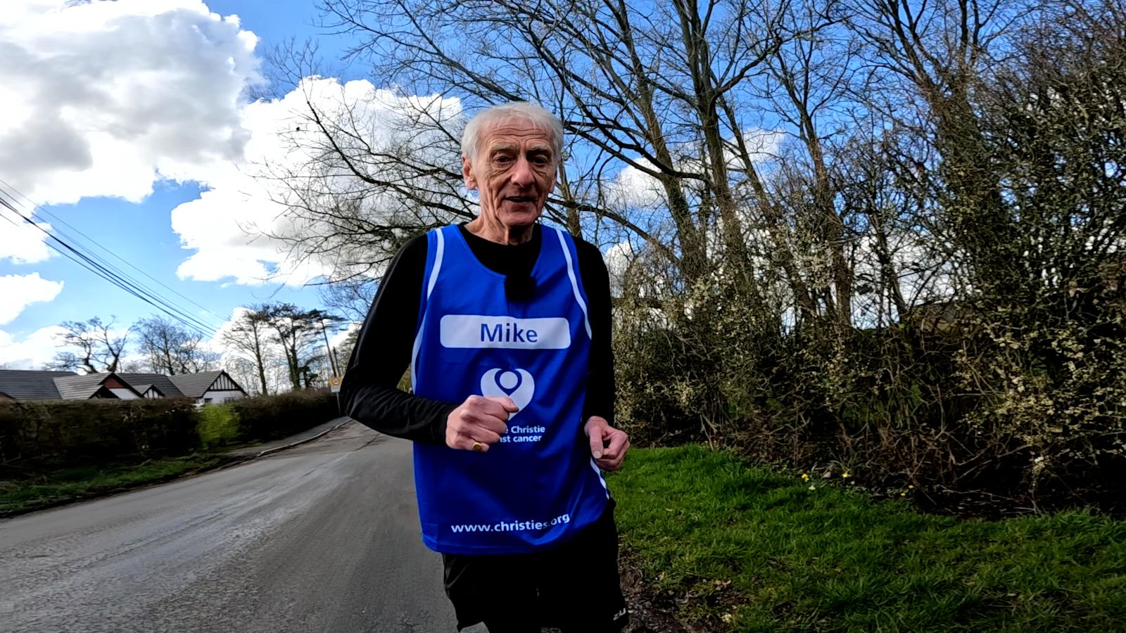 Retired Lancashire headteacher to run London Marathon in memory of his