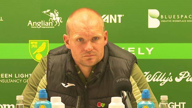 LIAM MANNING PRESSER STILL A
CREDIT: ANGLIA