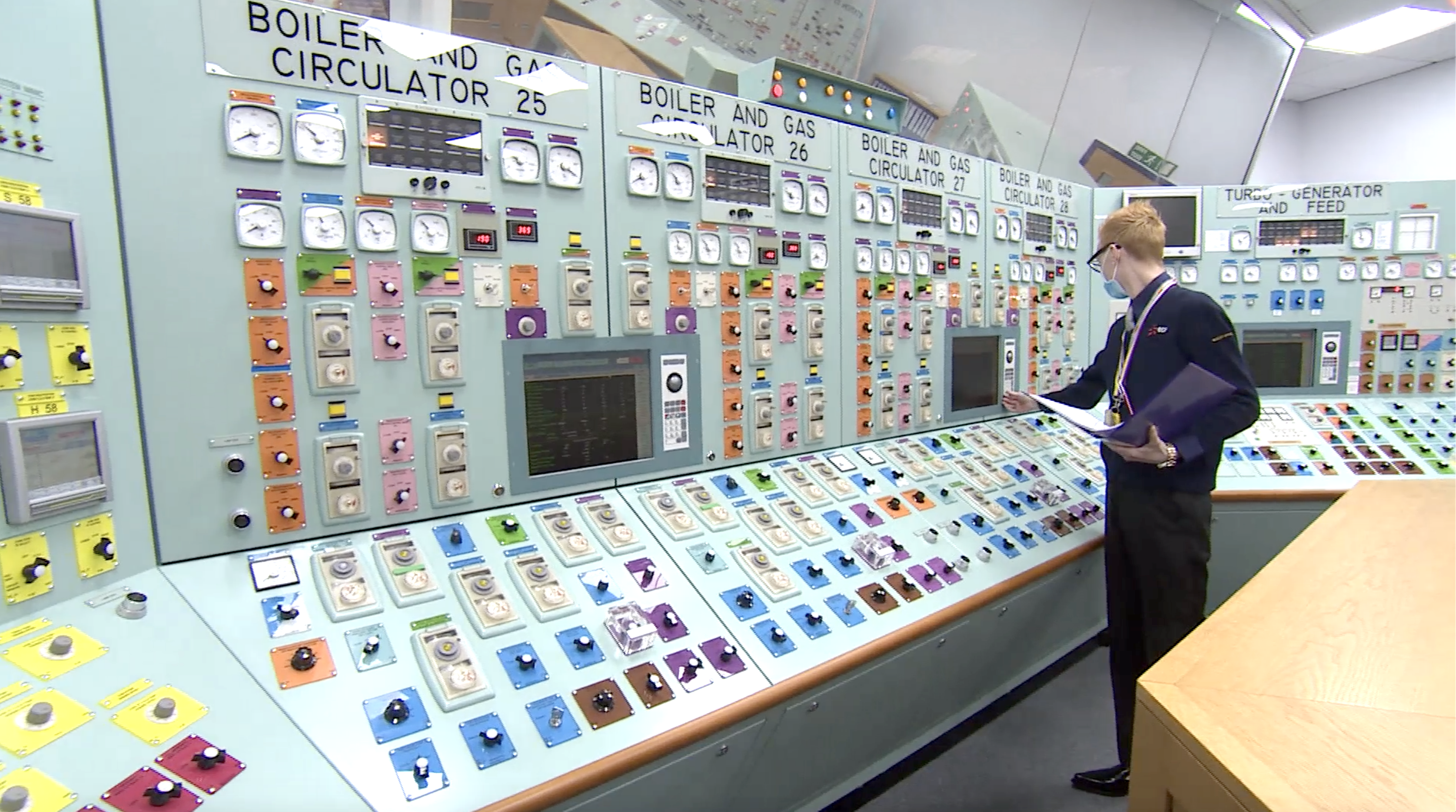 Decommissioning Dungeness: Nuclear power station will need 'hundreds of  staff for decades' | ITV News Meridian