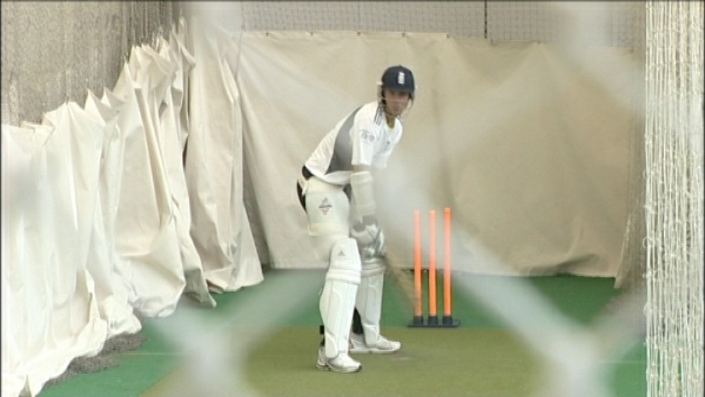 england-cricket-captains-coach-together-for-first-time-itv-news-central