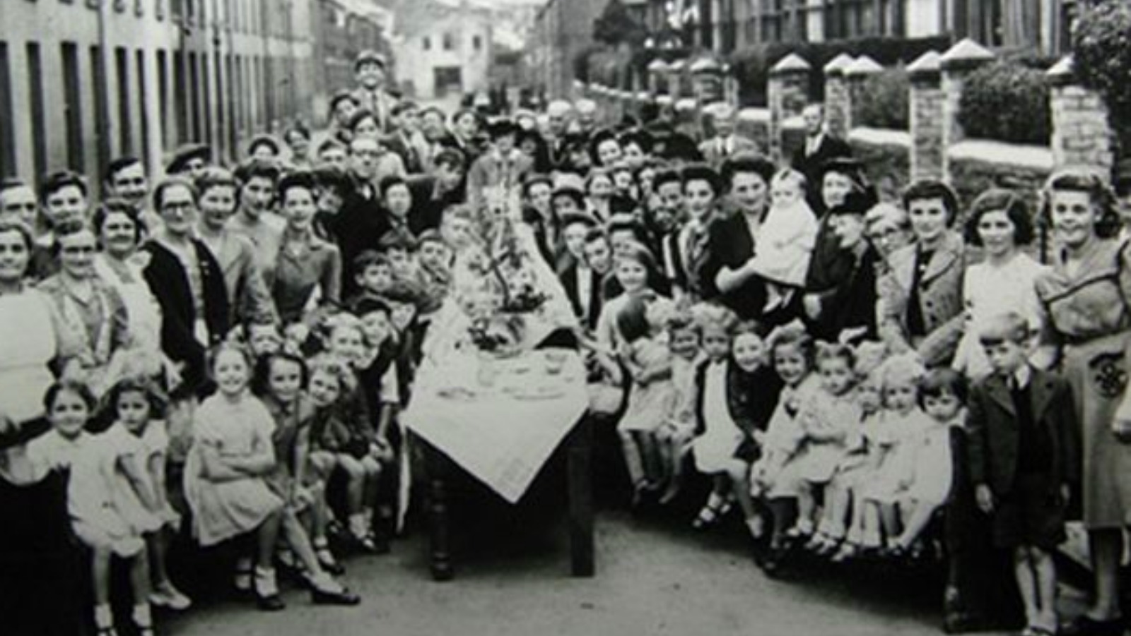 Were You There Ve Celebrations In 1945 We Want Your Photos And Memories Wales Itv News