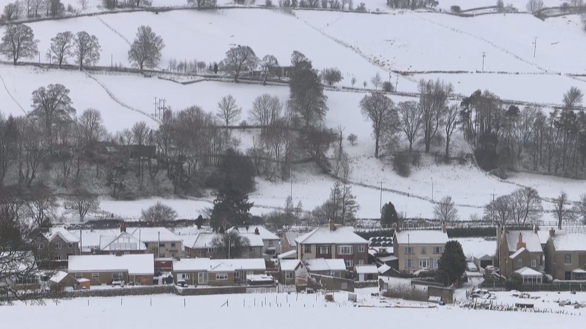 Storm Arwen: Thousands still without power in North East and North ...