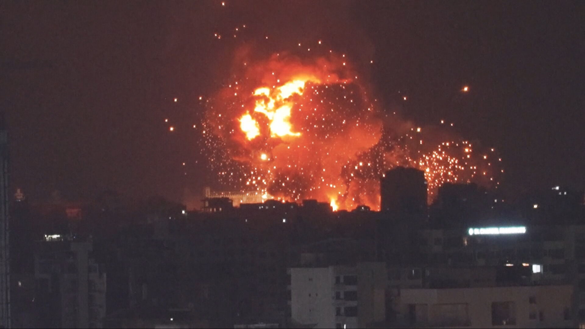 Huge explosions rock southern Beirut as Netanyahu vows to strike back ...