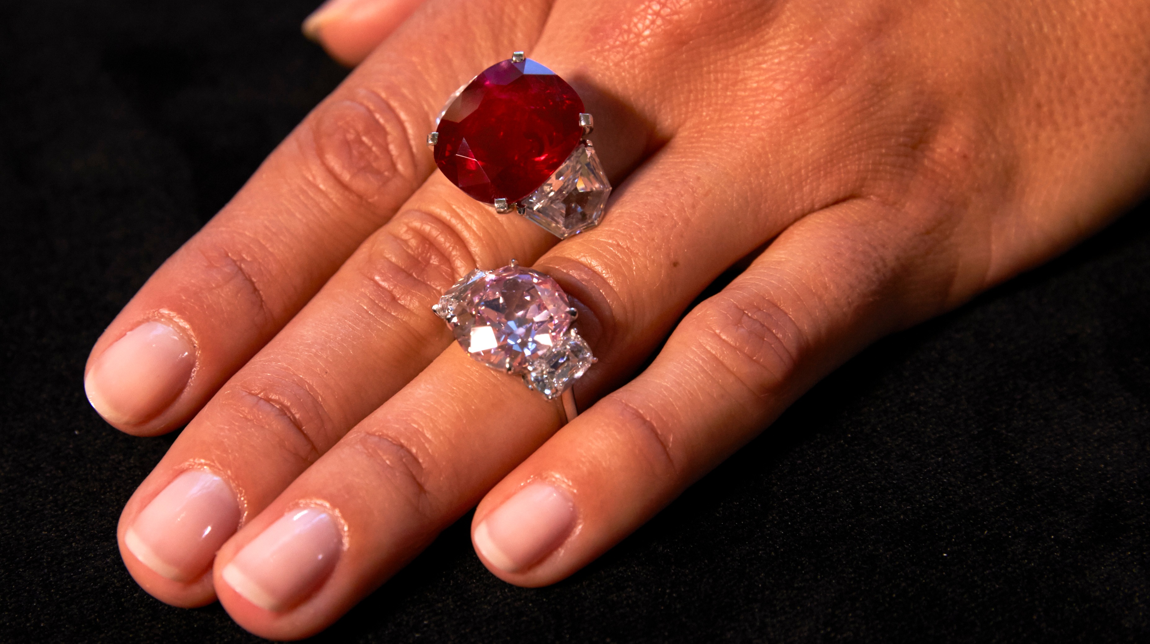 Rare ruby ring sells for world record 19 million ITV News