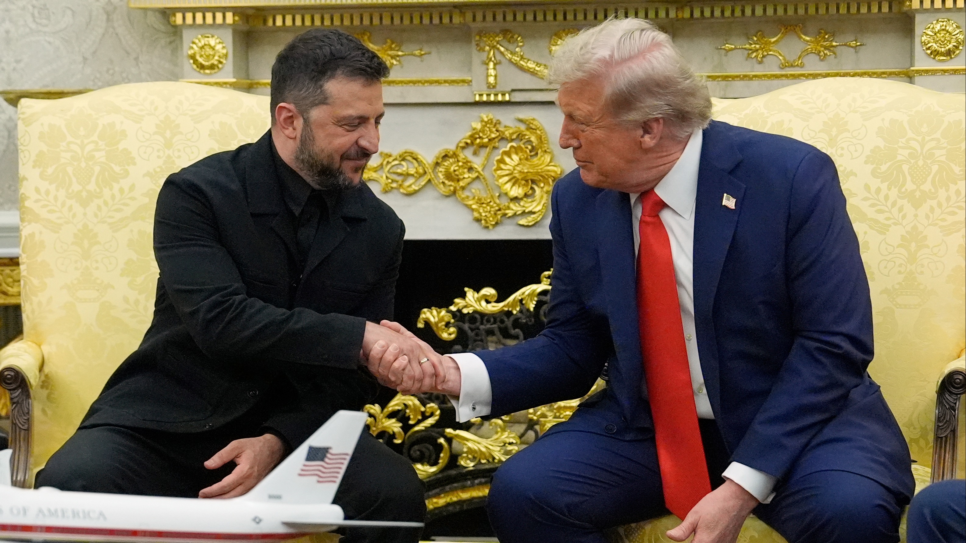In pictures: Zelenskyy meets Trump