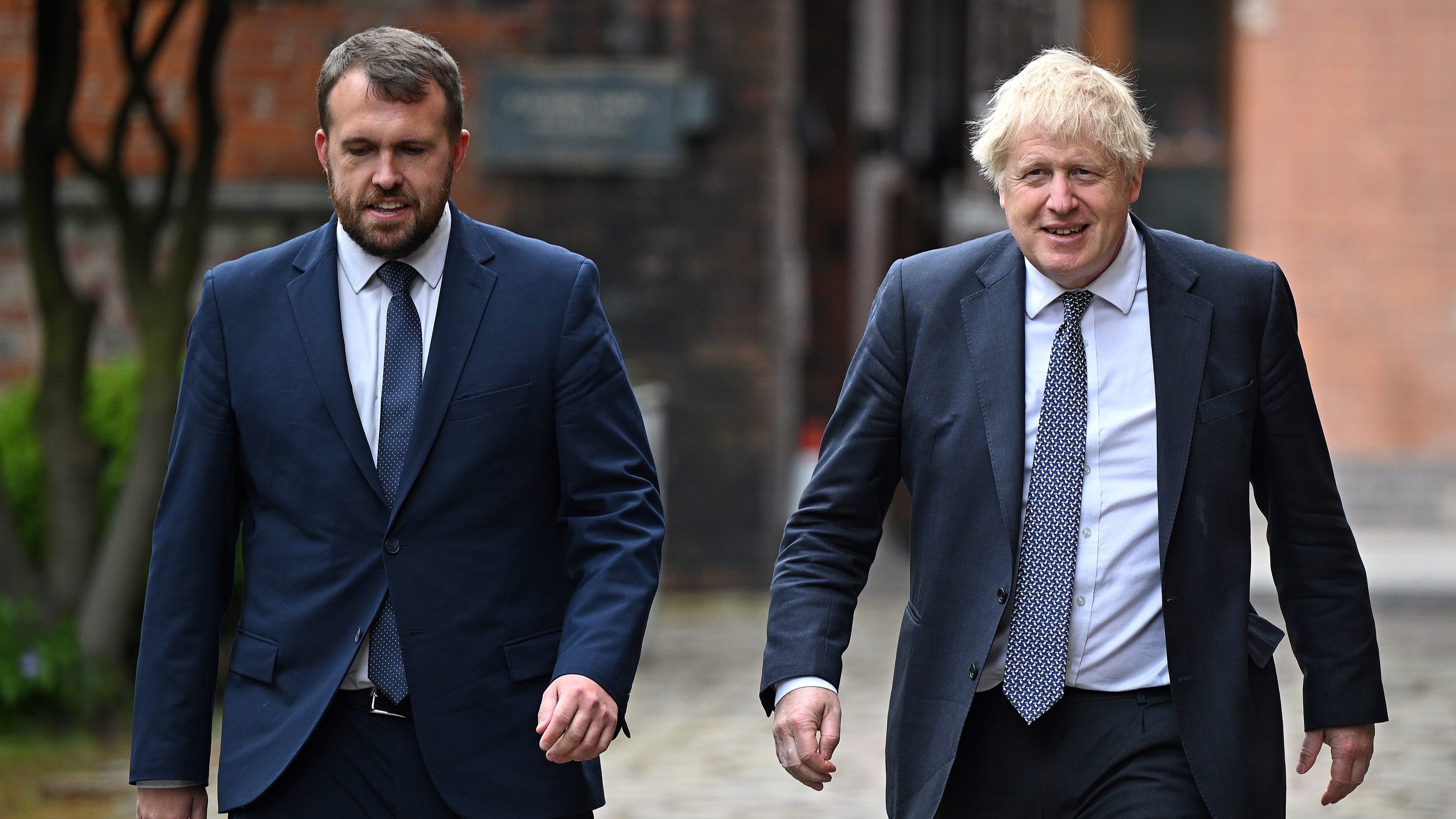 boris johnson hermes tie