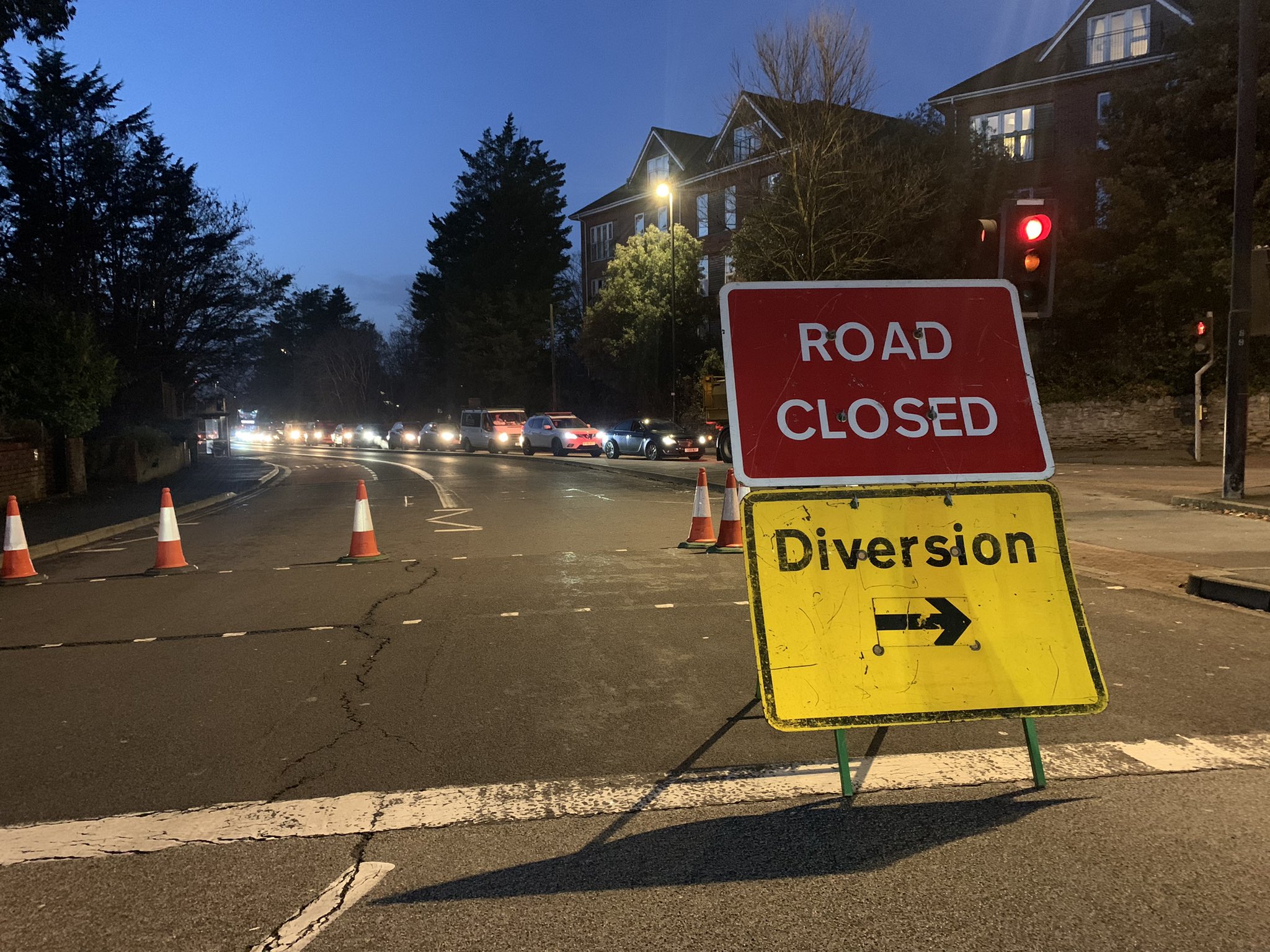 Bristol traffic Chaos as burst main closes A4 Bath road ITV