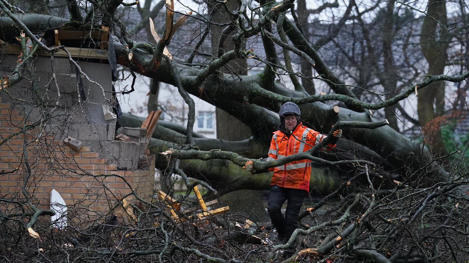 Storm Isha power cuts how you could be due compensation ITV News