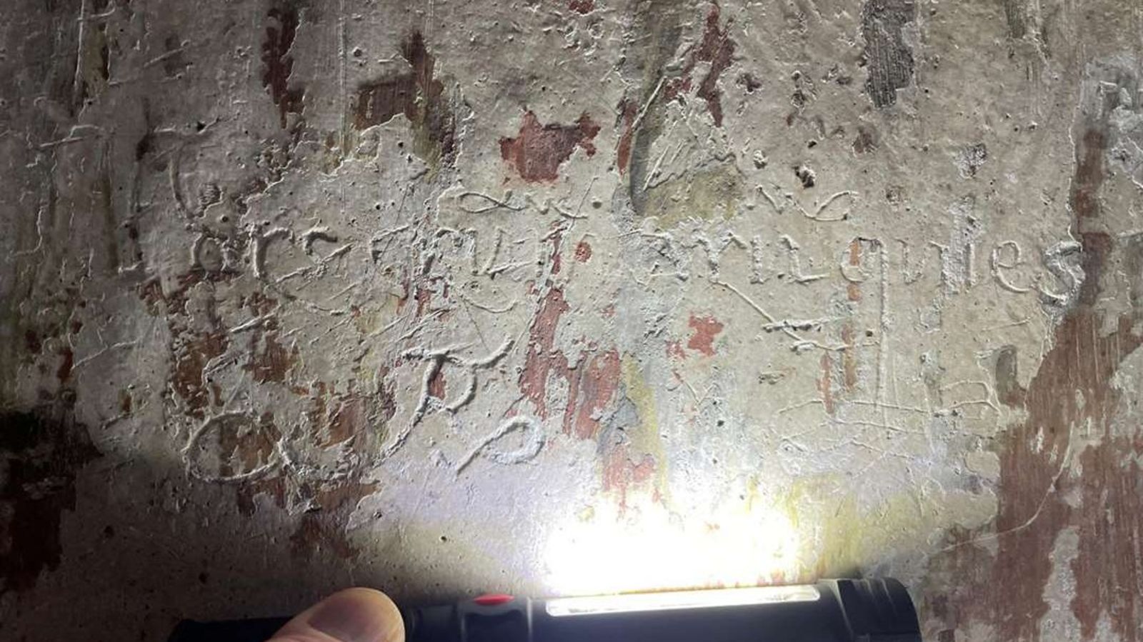 Aussie Curses Rare curse inscriptions and witch markings discovered in at English ...