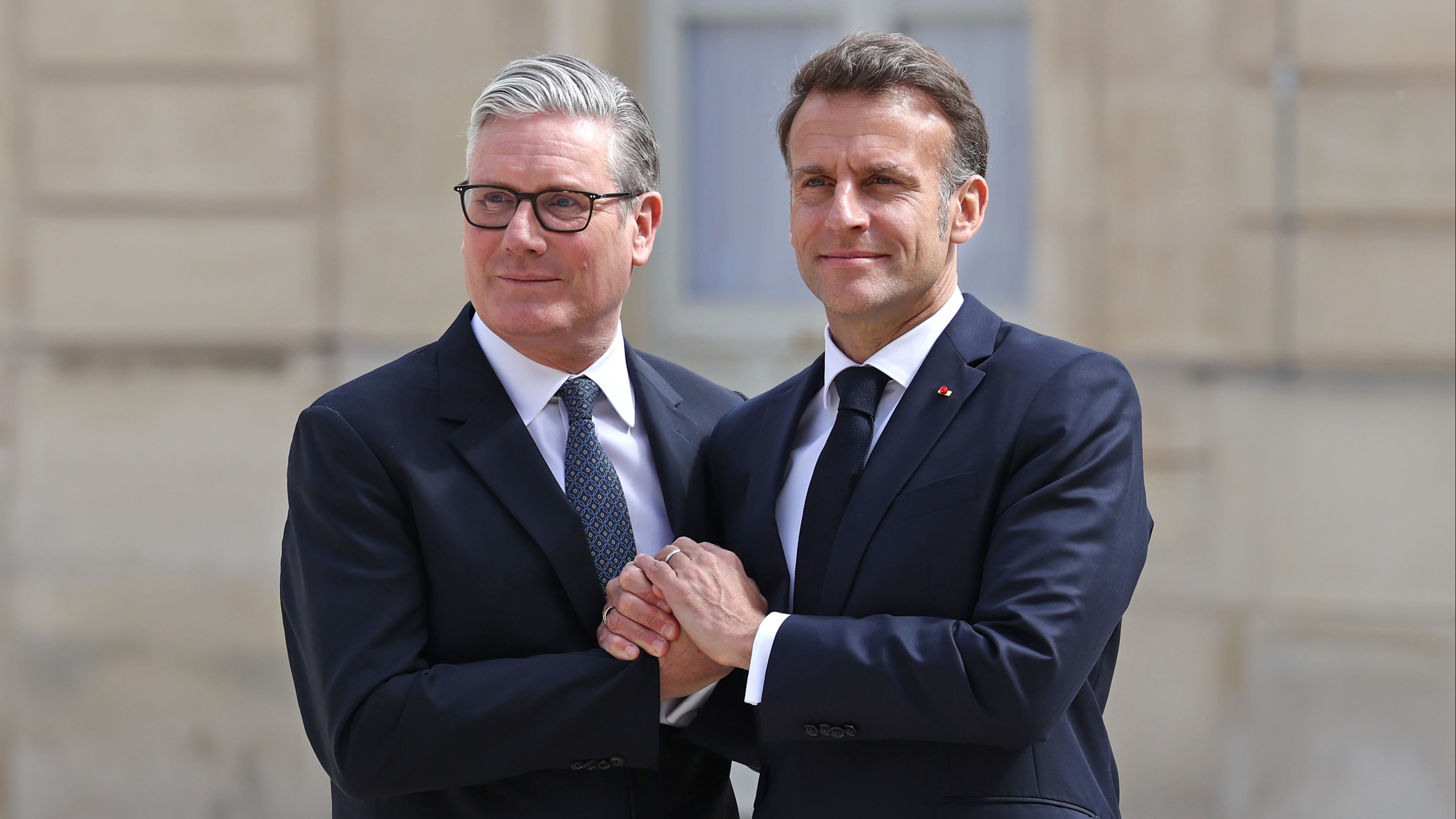 Starmer co-hosting Paris talks on opening Strait of Hormuz as Trump says  war going 'swimmingly' | ITV News