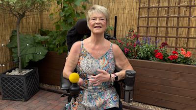 Picture of amputee Kim Smith as she spoke to ITV News about her experience of online claims saying she refused a hand from a black person and a man.
Credit: ITV News Anglia