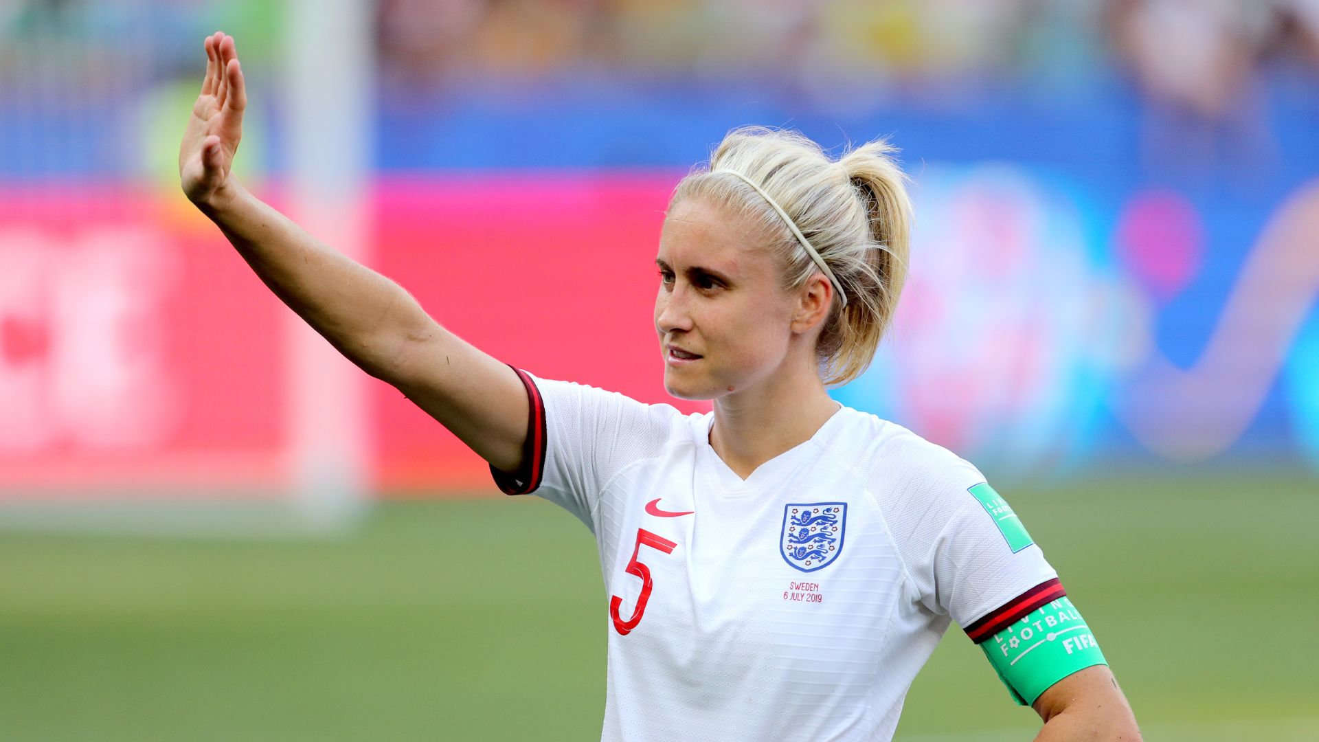 Former England captain Steph Houghton to retire from football at the end of  the season | ITV News Tyne Tees