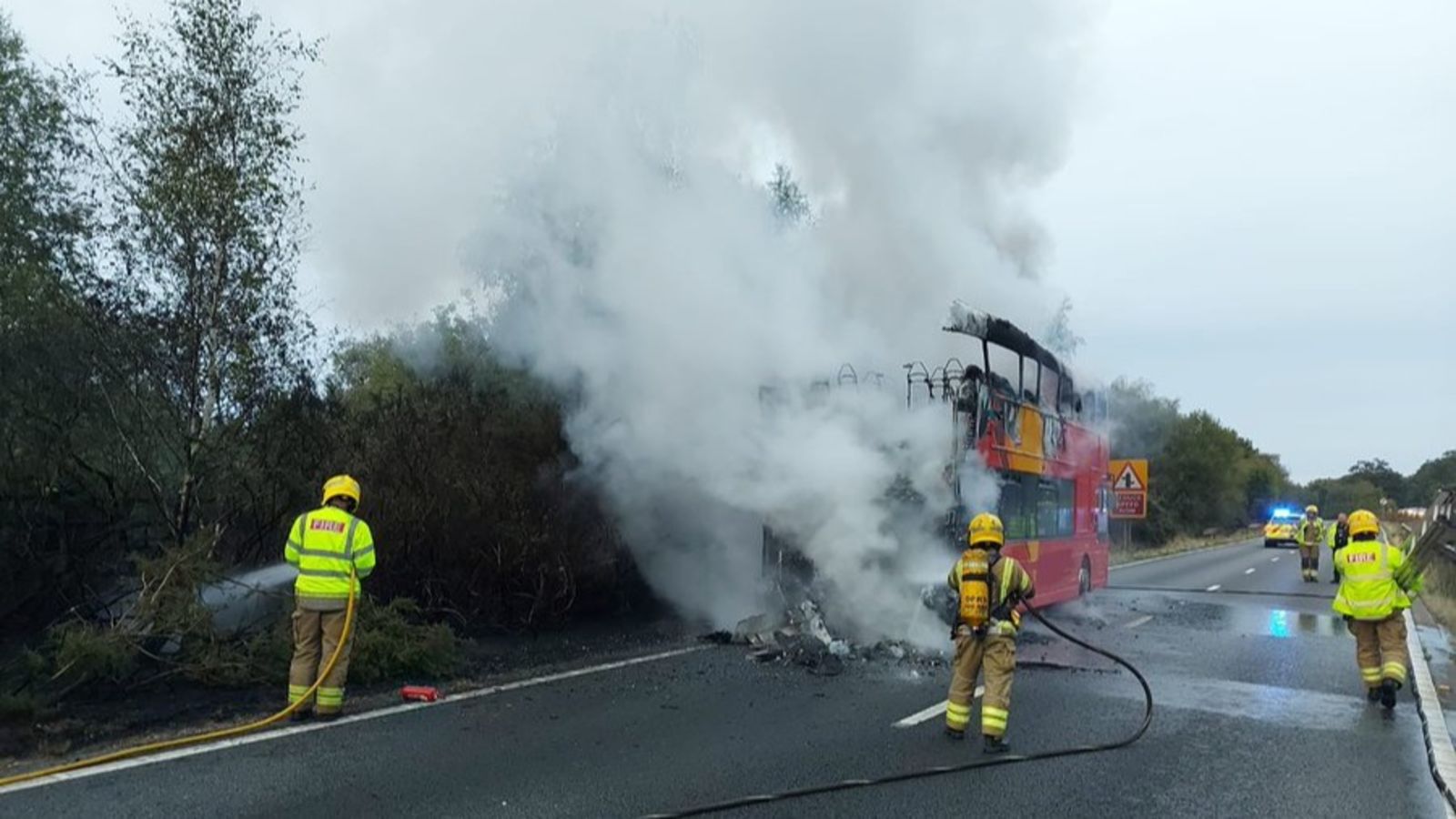 A31 Fire Rangers A31 fire: Double decker bus bursts into flames leading to heavy traffic ...