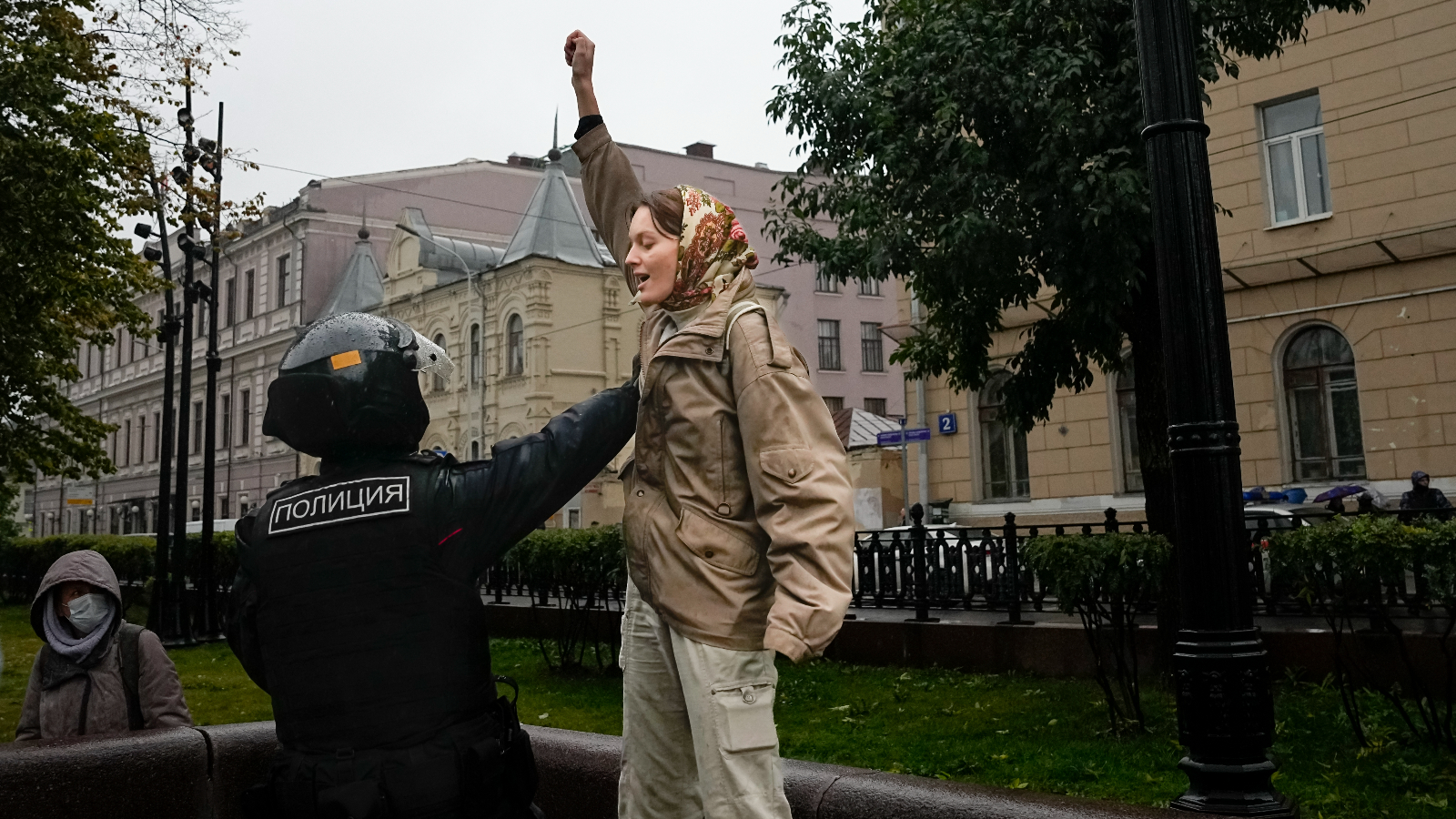 Russia Arrests More Than 700 People As Protests Continue Against Putin ...