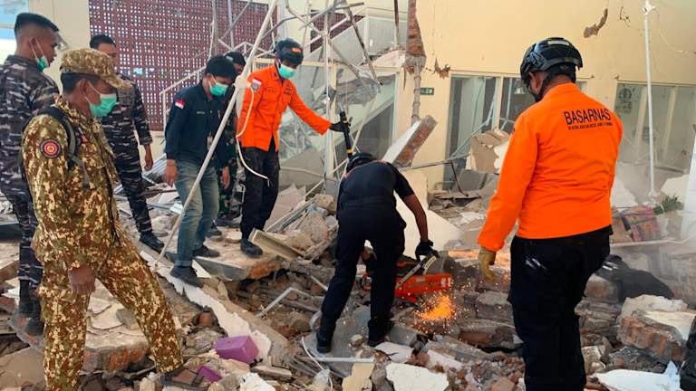 At least 20 people dead after magnitude 7.7 earthquake strikes Indonesia's coast