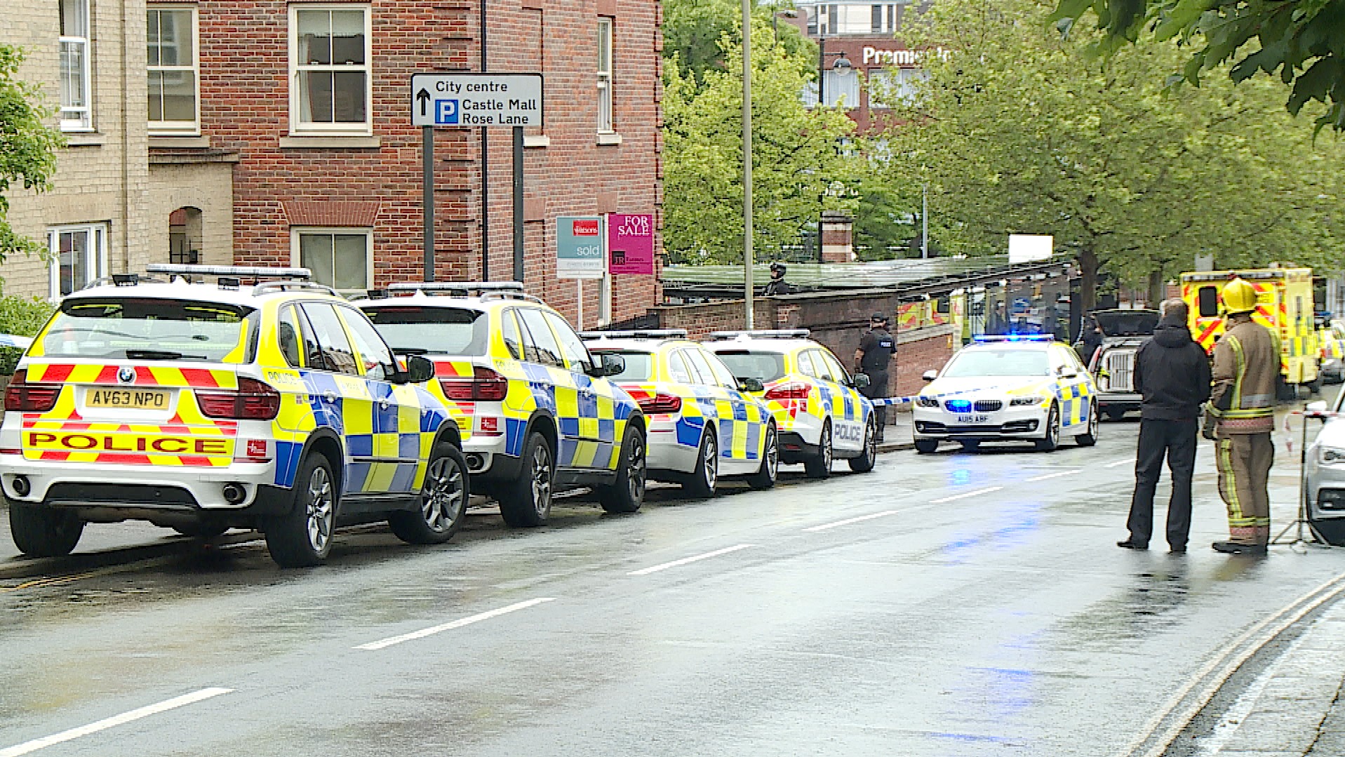 Armed Police Stood Down After Norwich Siege Arrest | ITV News Anglia