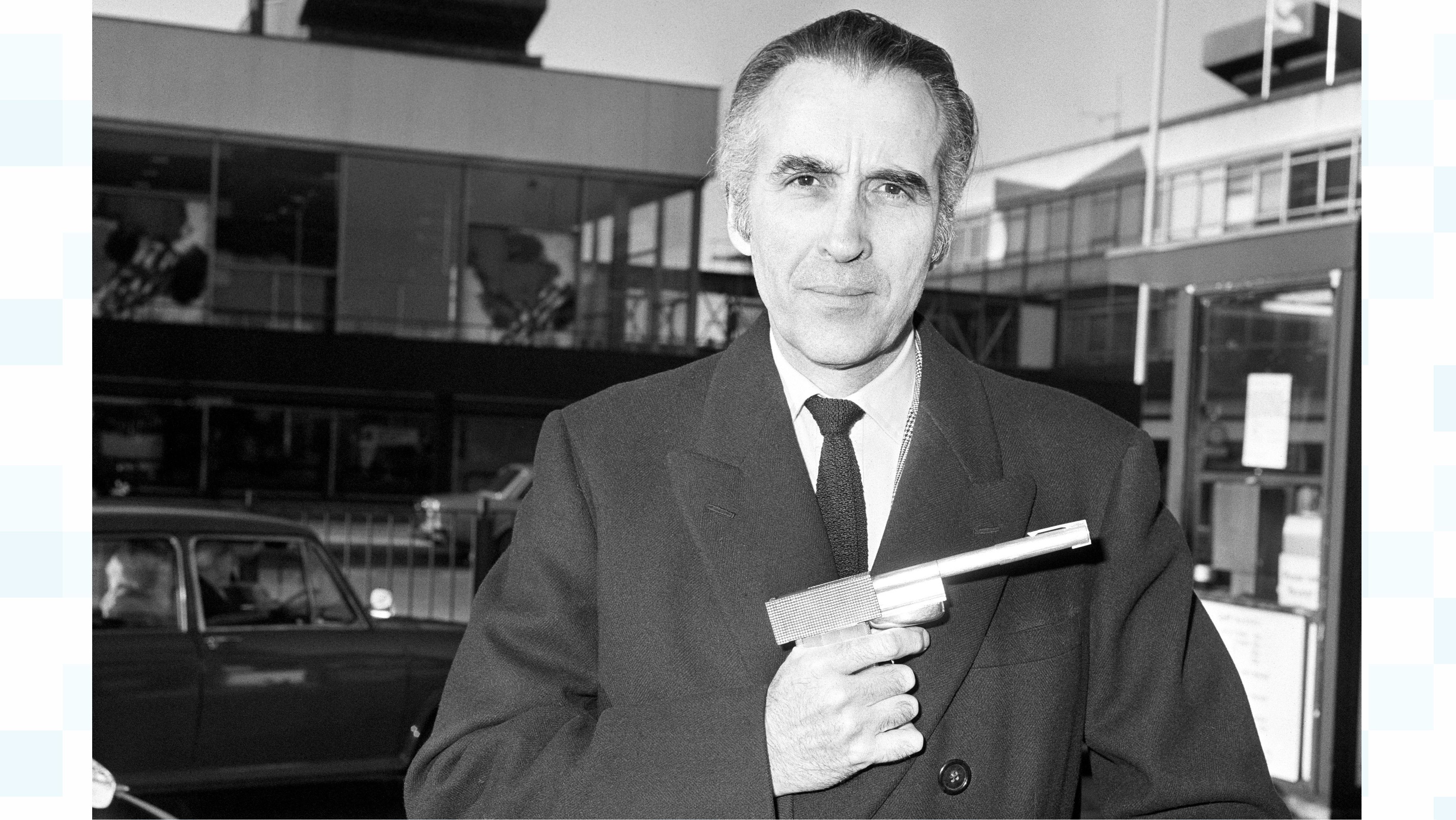 Sir Christopher Lee: Vampire, wizard, jedi and heavy metal musician | ITV  News