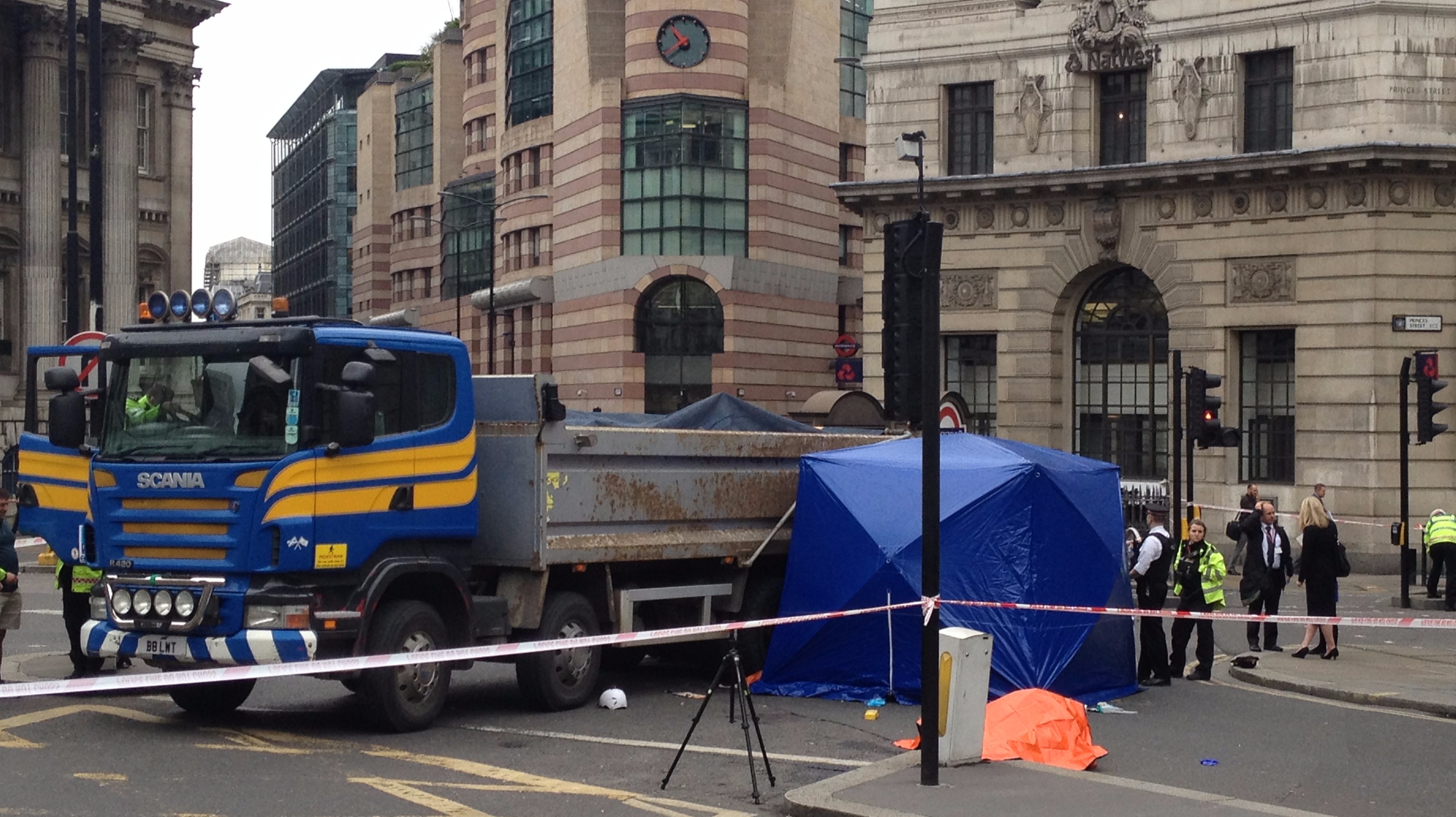 Another cyclist killed after being hit by a lorry, the the eighth to ...