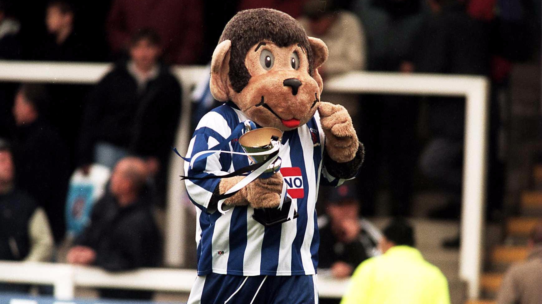 Southend United FC Exiles - Altrincham have a Robin mascot. I don't know  its name though.