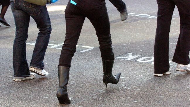 Healthy Street - ARE YOUR SKINNY JEANS MAKING YOUR LEGS GO NUMB